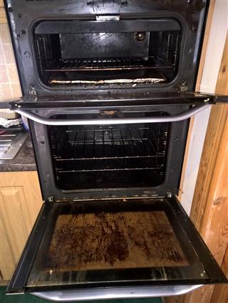 double oven before cleaning